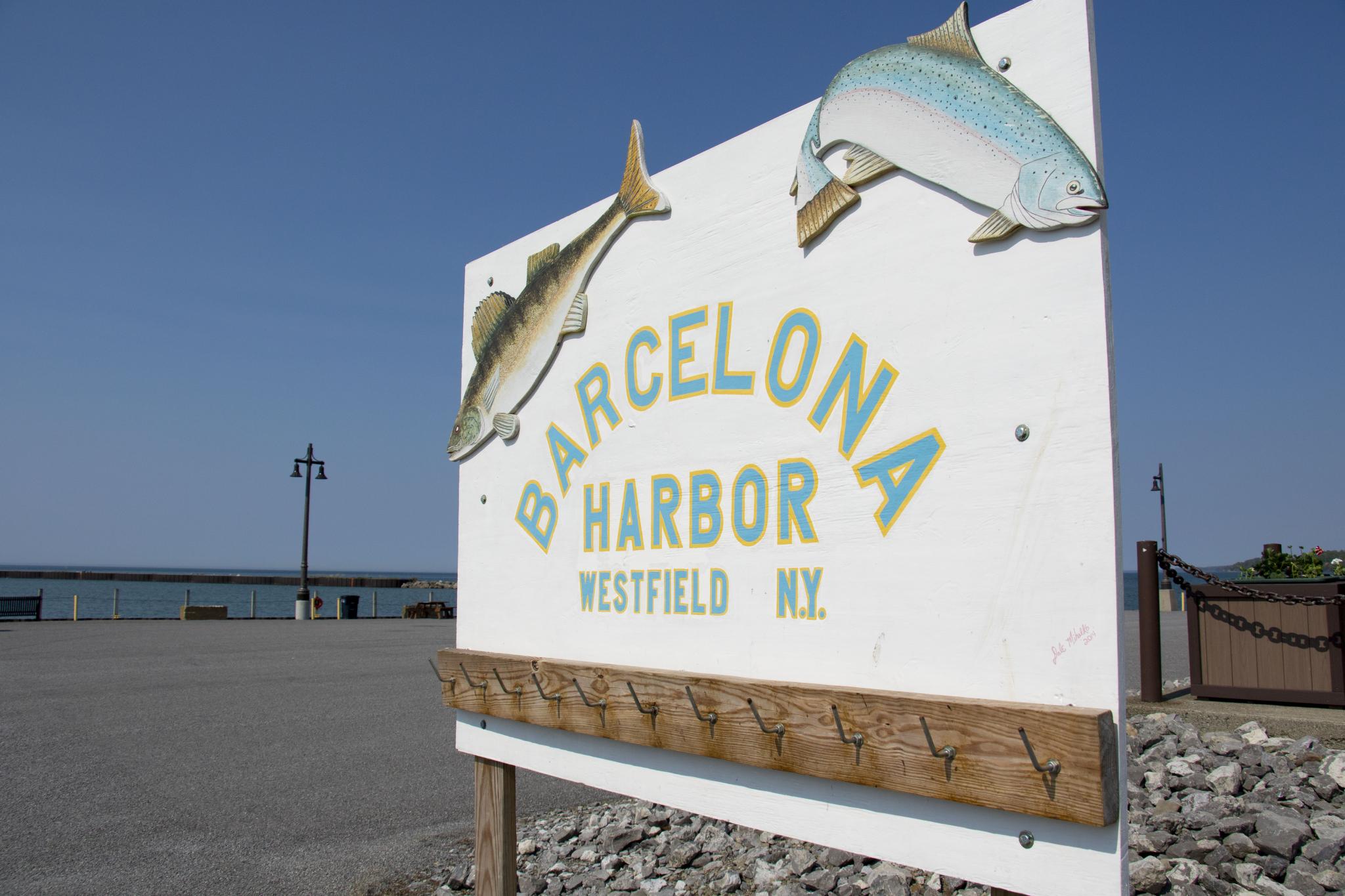 Harbor sign