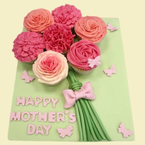Mother's Day Cupcake Bouquet Class